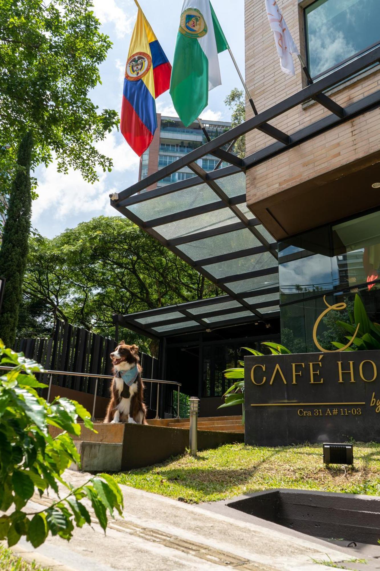 Cafe Hotel Medellín Exteriör bild