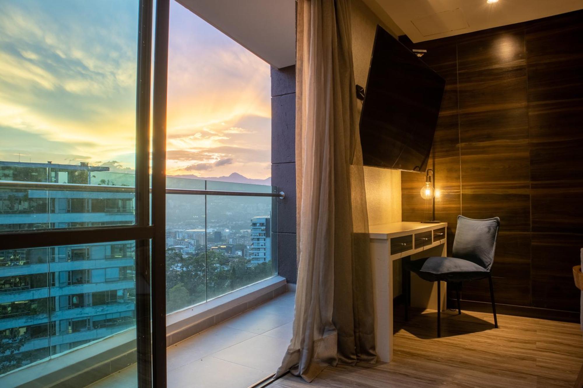 Cafe Hotel Medellín Rum bild